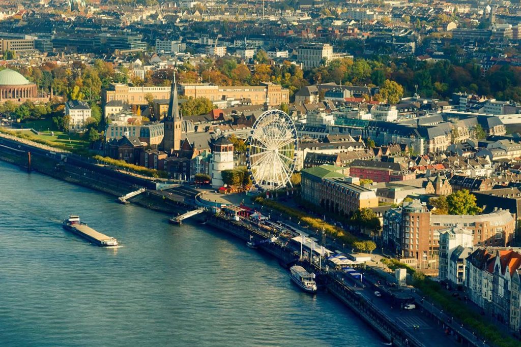 Düsseldorf erkunden: Die Schönheit am Rhein