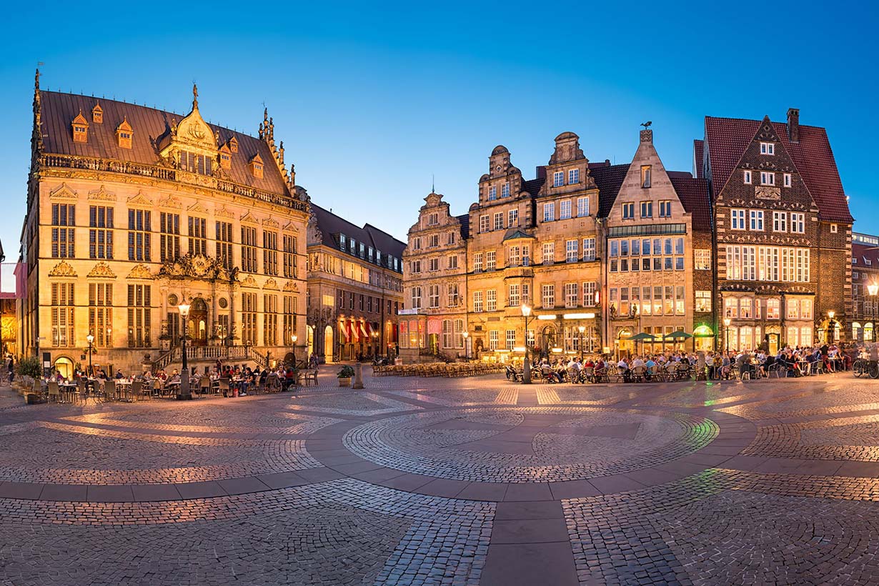 Flugtickets nach Bremen: Clever sparen bei der Reiseplanung