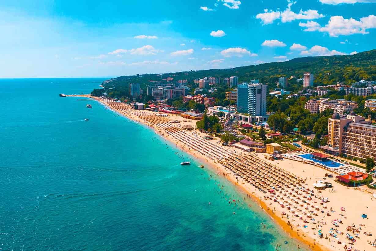 Varna Must-See Sehenswürdigkeiten: Von goldenen Stränden bis zu jahrtausendealten Ruinen – alles auf einmal erleben!
